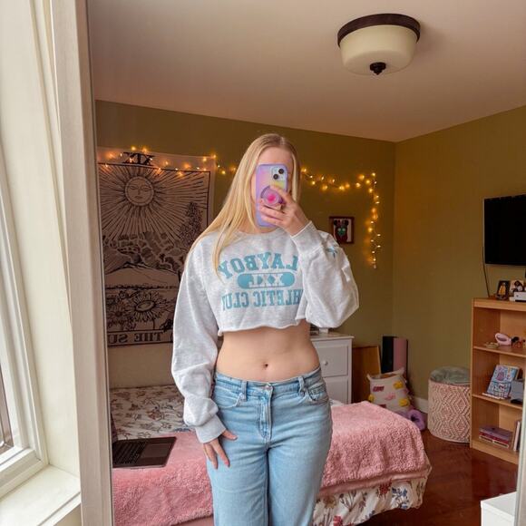 NWOT✨ Playboy By PacSun Mega Cropped Sweatshirt 🩵 - Picture 6 of 6